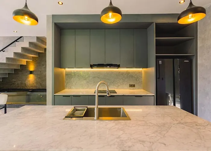 فيلة Elourea Townhouse 2br By Balangan أُلُواتو