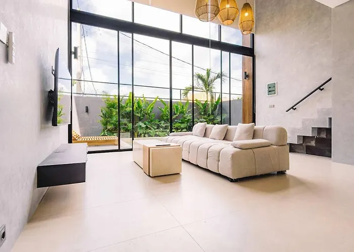 فيلة Elourea Townhouse 2br By Balangan أُلُواتو