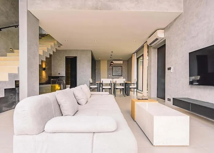 فيلة Elourea Townhouse 2br By Balangan